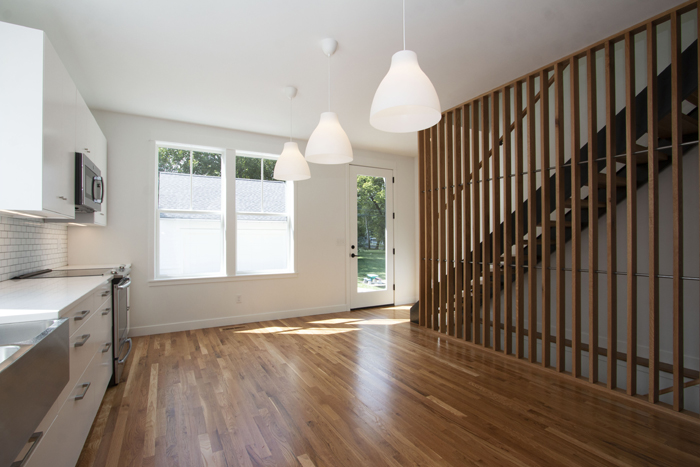 4522 Eaton